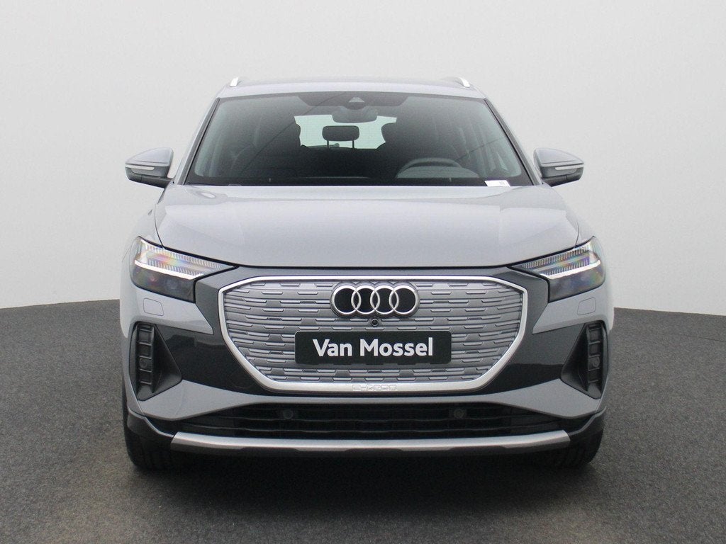 Audi Q4 e-tron Advanced 45 quattro | Stoelverwariming | Matr, Auto's, Audi, Zwart, 82 kWh, 2135 kg, 286 pk