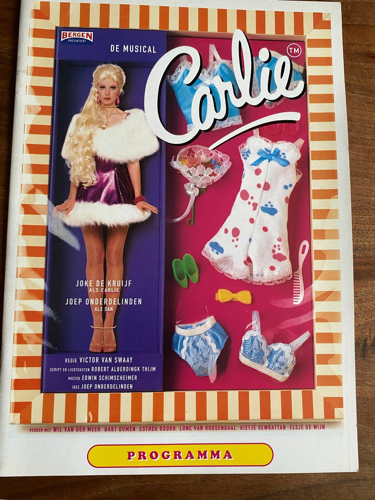 Programmaboekje musical Carlie (1996), Boeken, Ophalen of Verzenden, Nieuw, Ballet of Musical