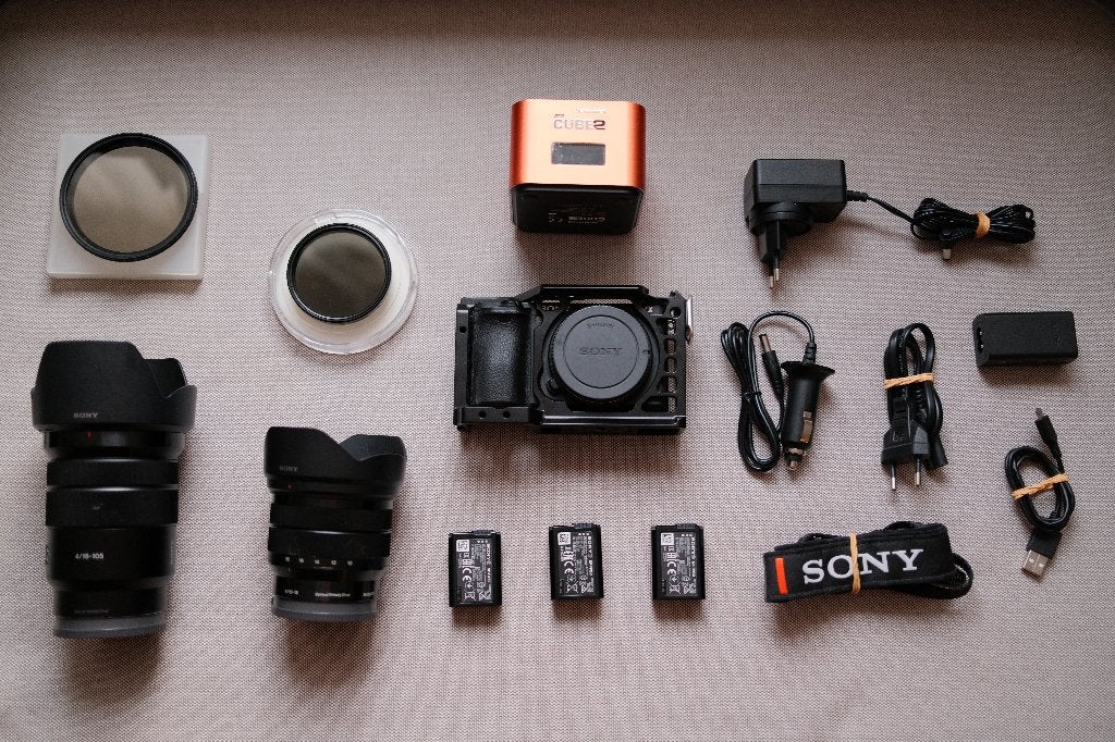 Sony A6500 + Sony 18-105mm F/4.0 + Sony 10-18mm F/4.0 set, Ophalen, Gebruikt, Kantelbaar/draaibaar scherm, 24 megapixels