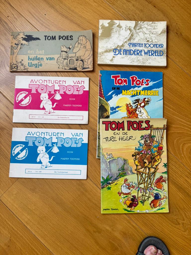 Martens Toonder & Tom Poes stripboeken en boeken, Boeken, Stripboeken, Meerdere stripboeken, Ophalen, Gelezen