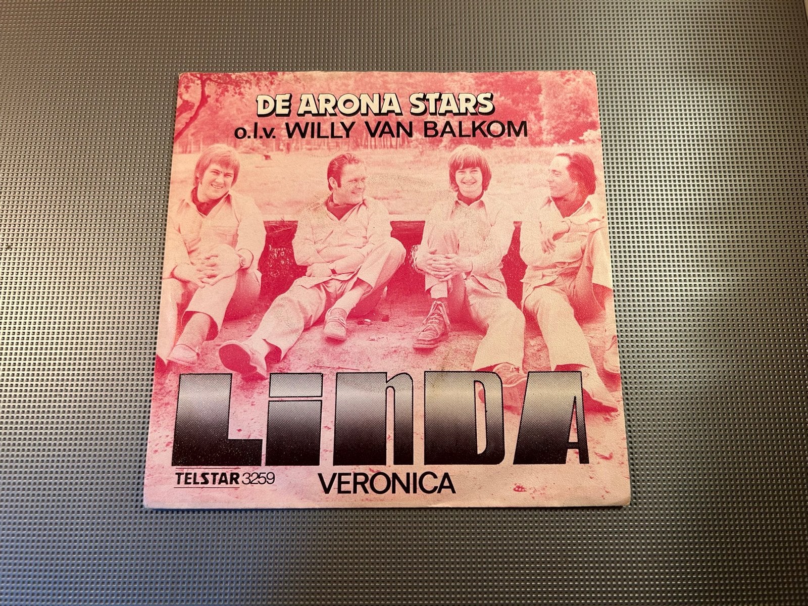De Arona Stars o.l.v. Willy van Balkom - Linda / Veronica, Cd's en Dvd's, Vinyl | Nederlandstalig, Ophalen of Verzenden, Gebruikt
