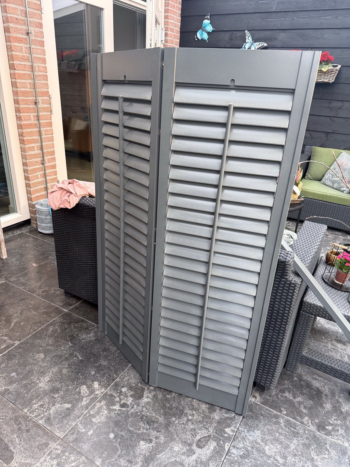 Grijze houten shutter, Ophalen, Gebruikt, 144 cm, Hout