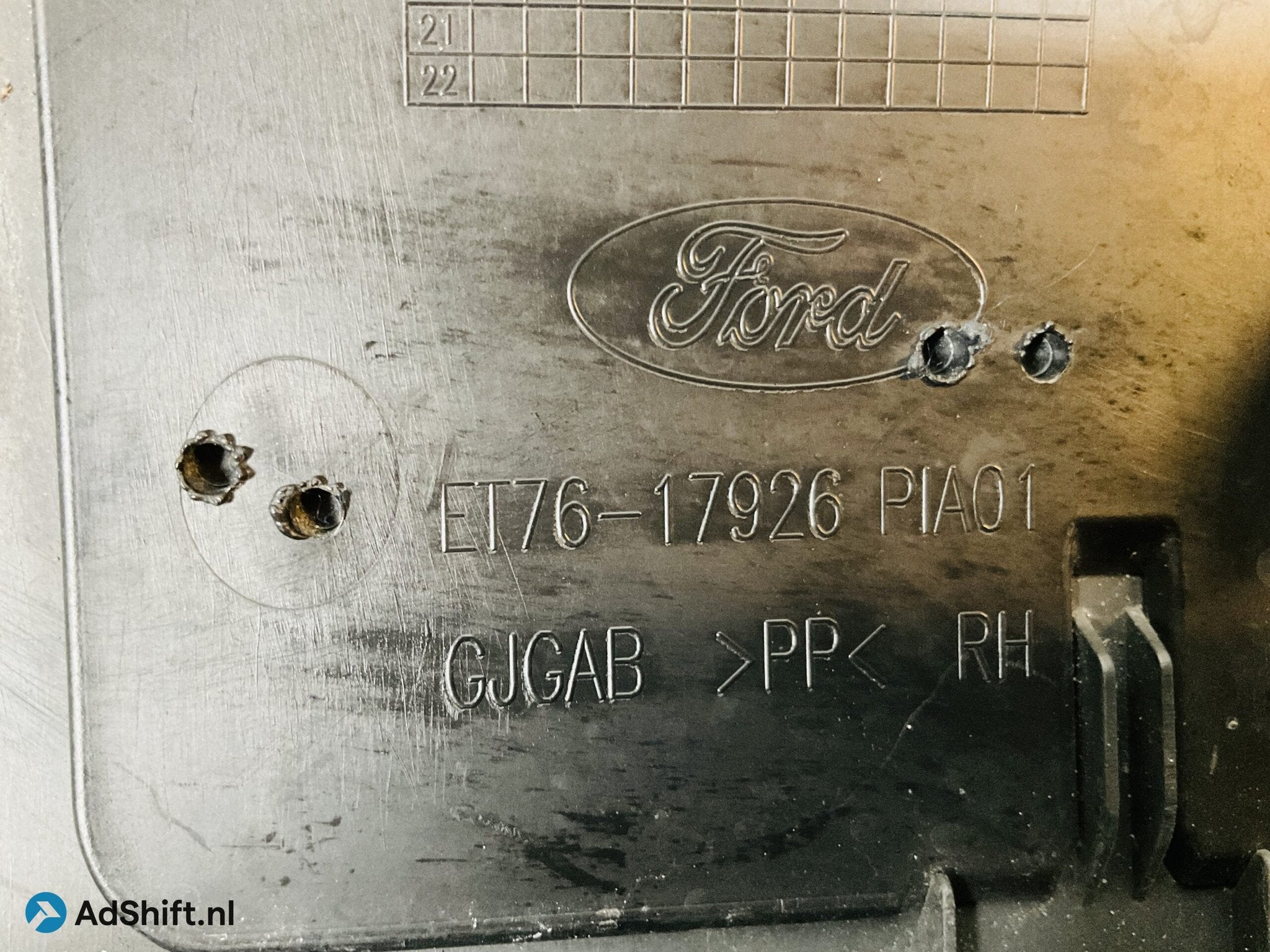 Bumper Hoek Ford Transit ET7617926PIA01 Achterbumper 2-N4-81, Bumper