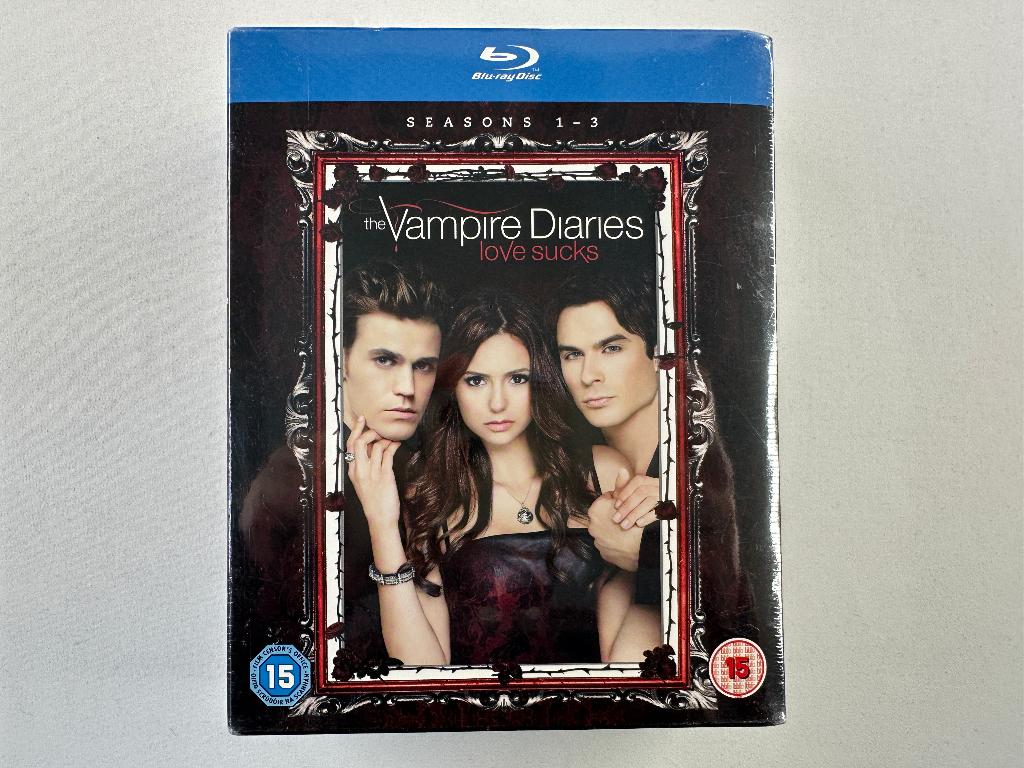 The Vampire Diaries Seizoen 1 - 3 Blu-Ray Boxset NIEUW, Cd's en Dvd's, Blu-ray, Nieuw in verpakking, Tv en Series, Boxset, Ophalen of Verzenden