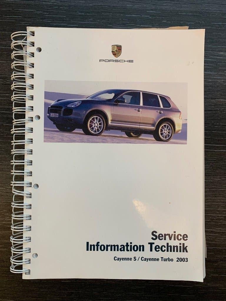 Service Information Technik boek Porsche Cayenne 2003, Gelezen, Porsche, Ophalen of Verzenden, Porsche