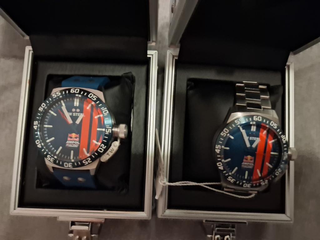 TW Steel horloge Red Bull Ampol Racing, Ophalen of Verzenden, Nieuw