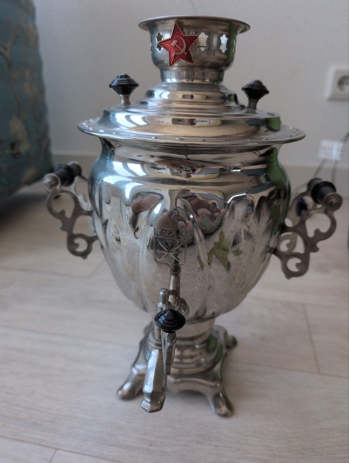 Werkende elektrische samovar met originele verwarmingselemen, 2 liter of meer, Ophalen of Verzenden, Nieuw, Rvs