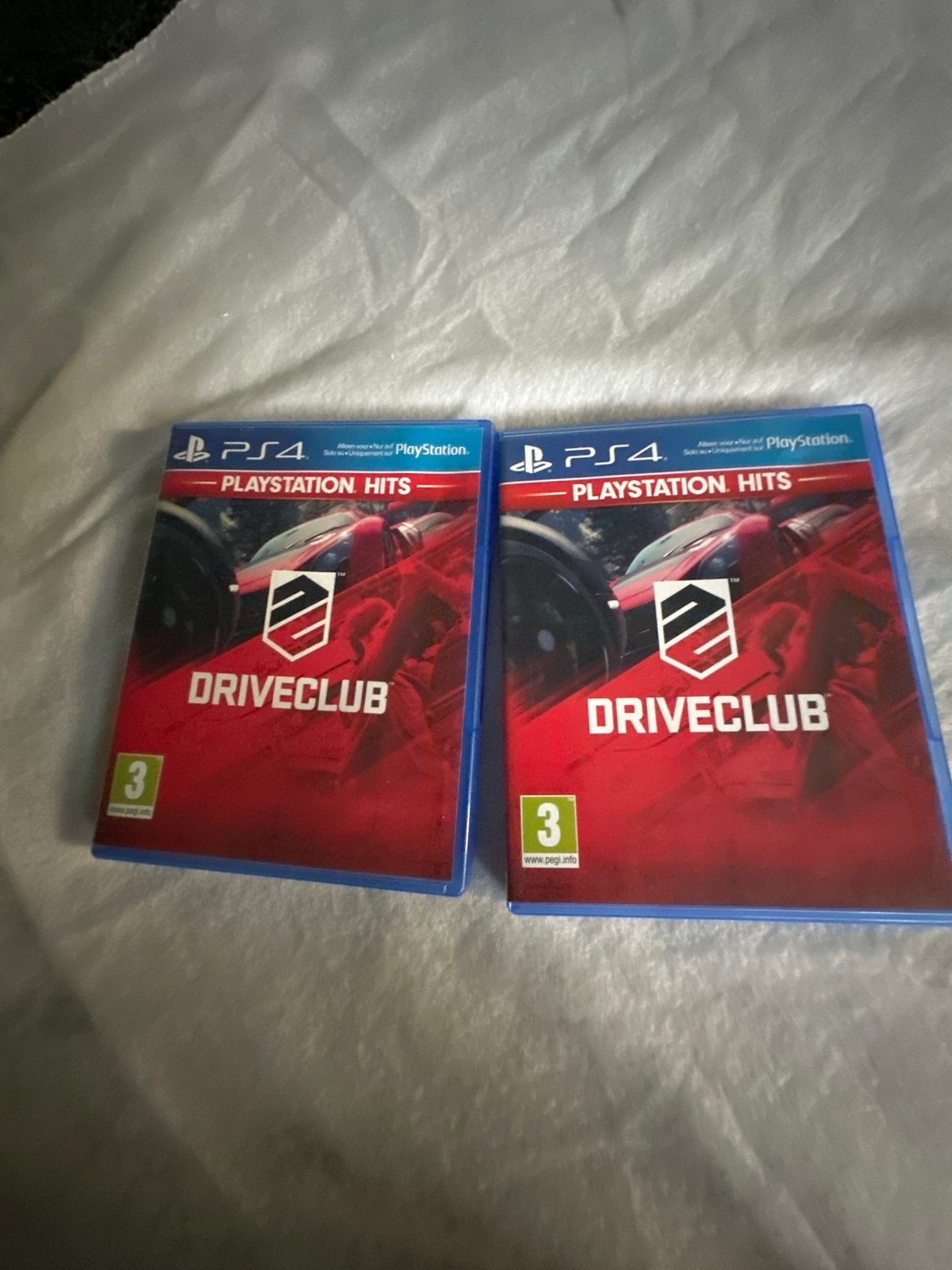 Driveclub PS4 PlayStation Hits (2 exemplaren), Online, 1 speler, Racen en Vliegen, Ophalen of Verzenden