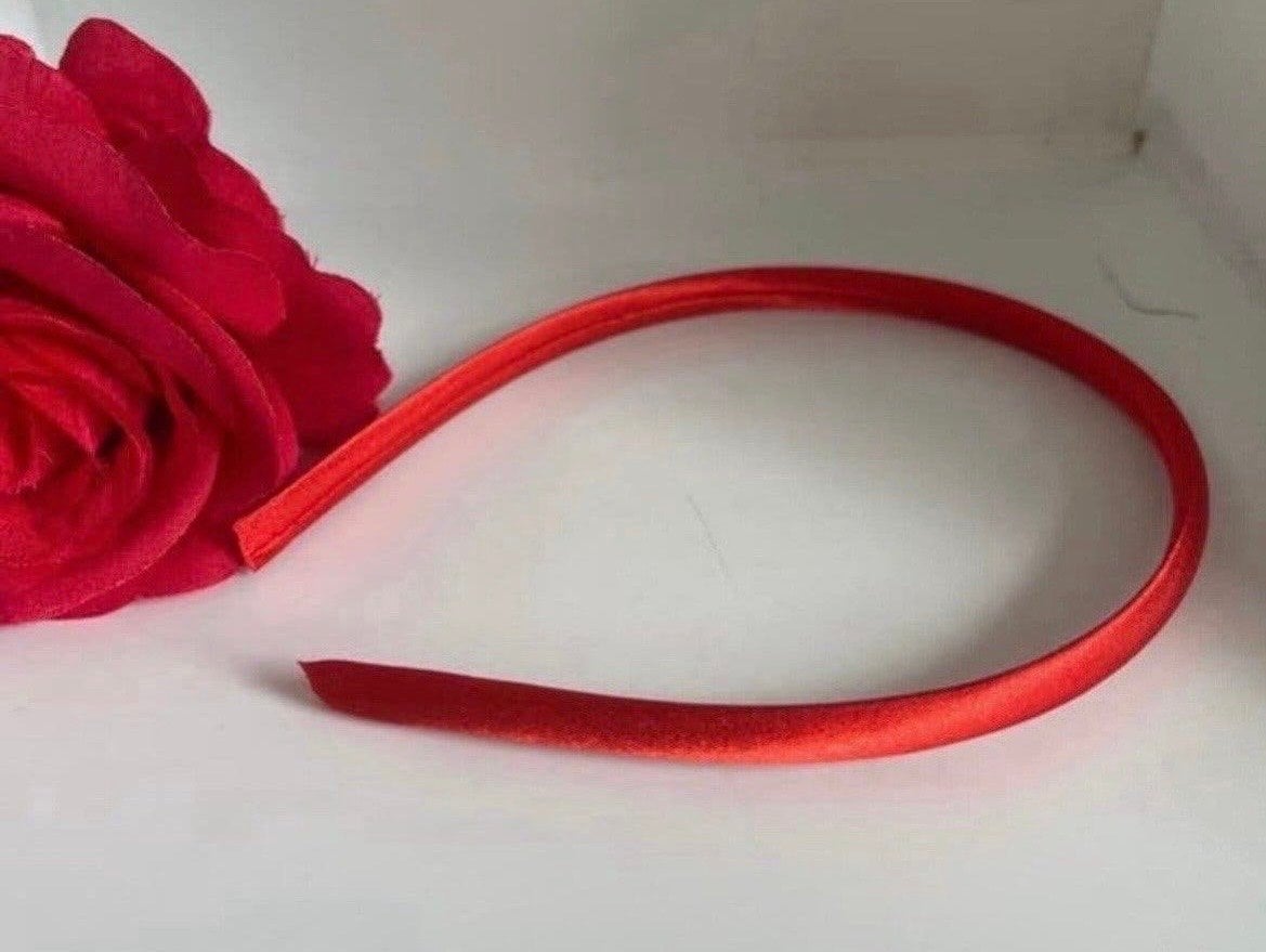 Nieuwe rode haarband met satijnen afwerking, Kleding | Dames, Overige Dameskleding, Verzenden, Nieuw