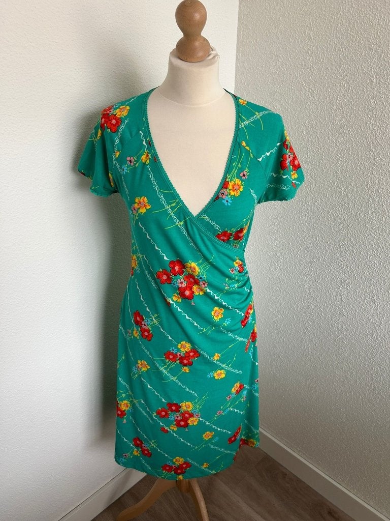King Louie maat M groene crossdress jurk 500, Maat 38/40 (M), Ophalen of Verzenden, Zo goed als nieuw, Knielengte
