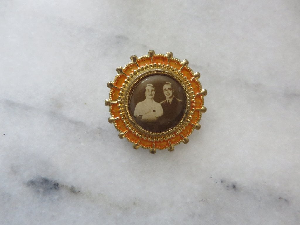 Speld huwelijk Juliana en Bernhard 1937, oranje huis curiosa, Verzamelen, Koninklijk Huis en Royalty, Ophalen of Verzenden, Gebruikt