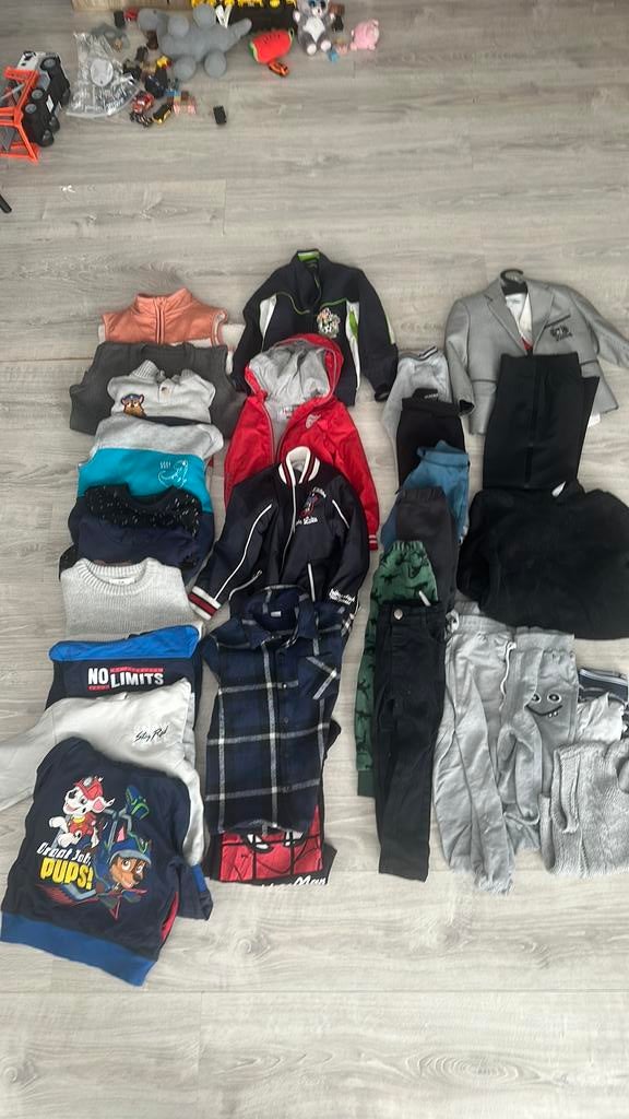 Partij jongenskleding, Kinderen en Baby's, Kinderkleding | Kinder-kledingpakketten, Ophalen of Verzenden, Gebruikt