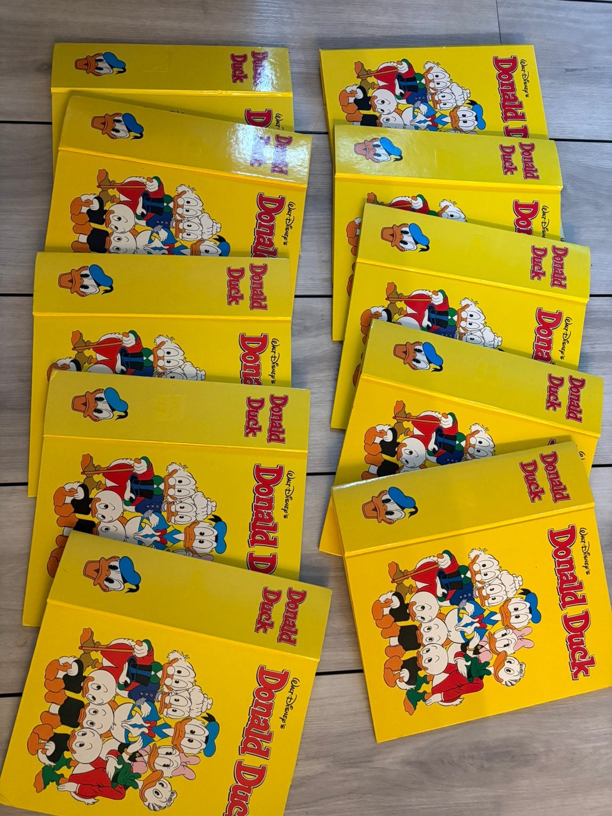 Verzamelbanden donald duck, Meerdere stripboeken, Ophalen of Verzenden, Gelezen
