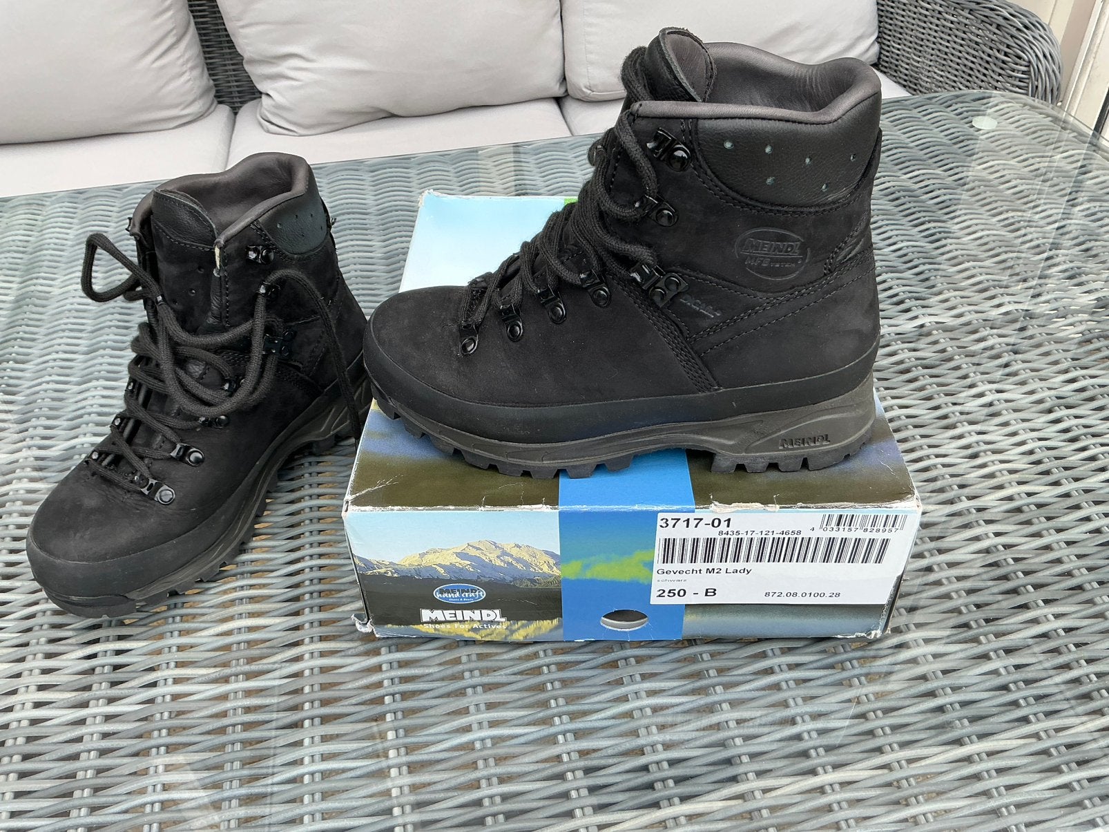 Meindl mt. 39 250B, Ophalen of Verzenden, Nieuw, Schoenen