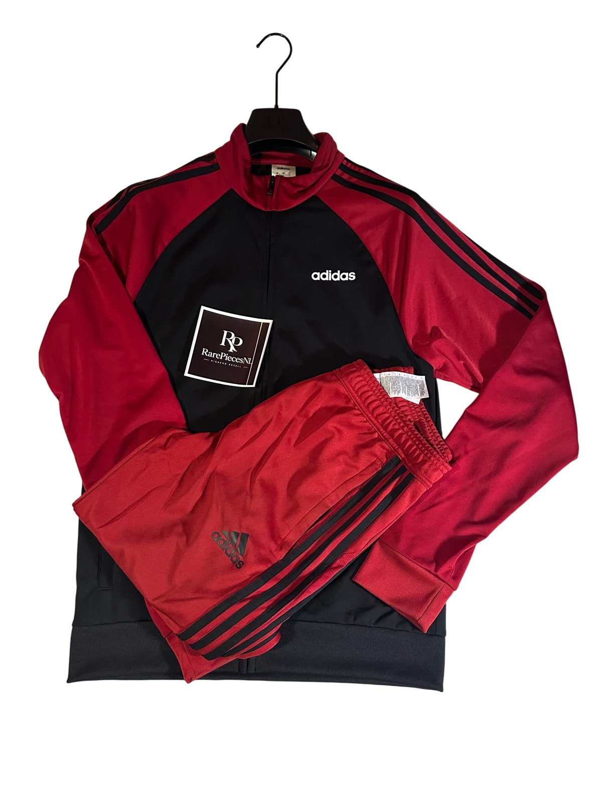 Adidas Trainingspak Rood Zwart Maat S, Kleding | Heren, Meerkleurig, Ophalen of Verzenden, Zo goed als nieuw, Algemeen