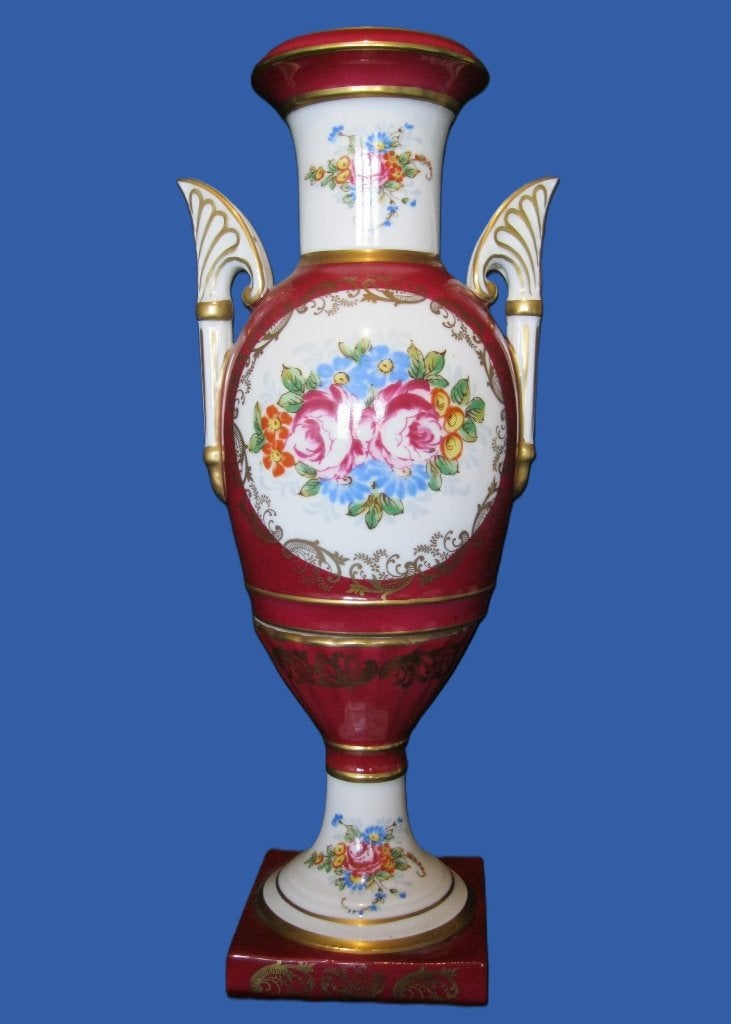 Groot bord Pillivuyt. (Sevres)., Antiek en Kunst, Ophalen