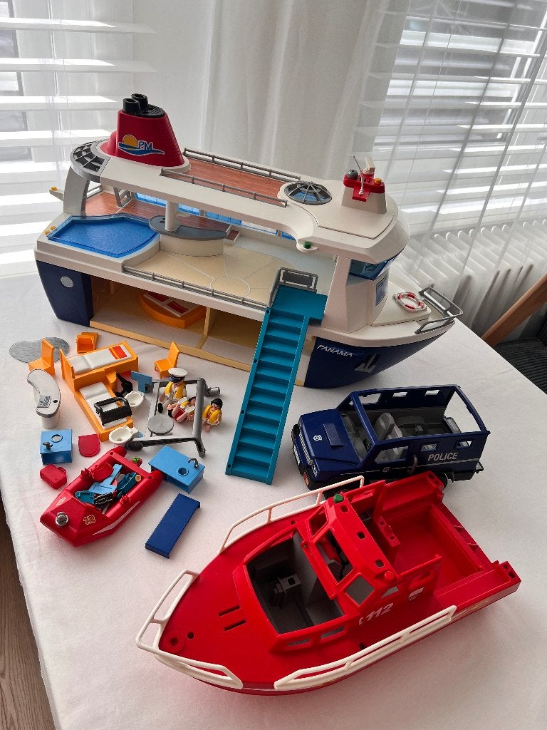 Playmobil Cruiseschip Panama met reddingsboot & politieauto, Kinderen en Baby's, Speelgoed | Playmobil, Ophalen, Gebruikt