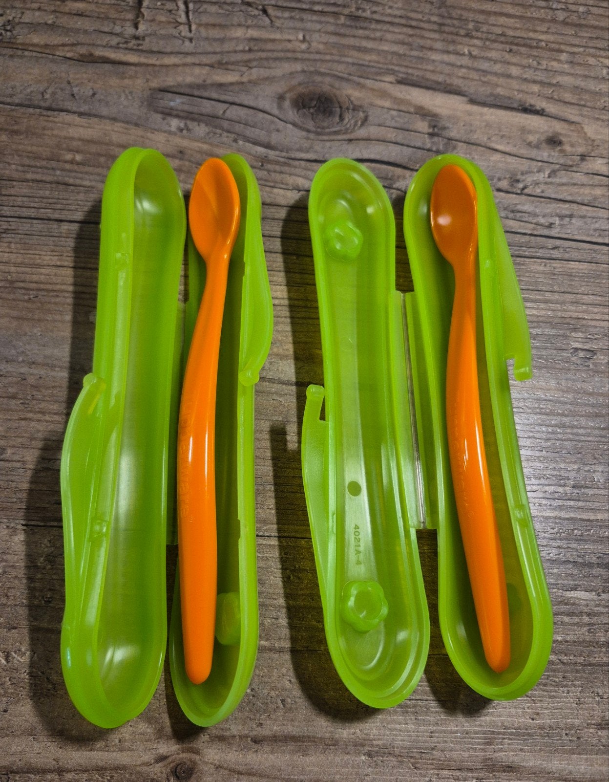 Tupperware baby lepel in opbergdoosje 2x nieuw, Overige typen, Nieuw, Ophalen of Verzenden, BPA-vrij