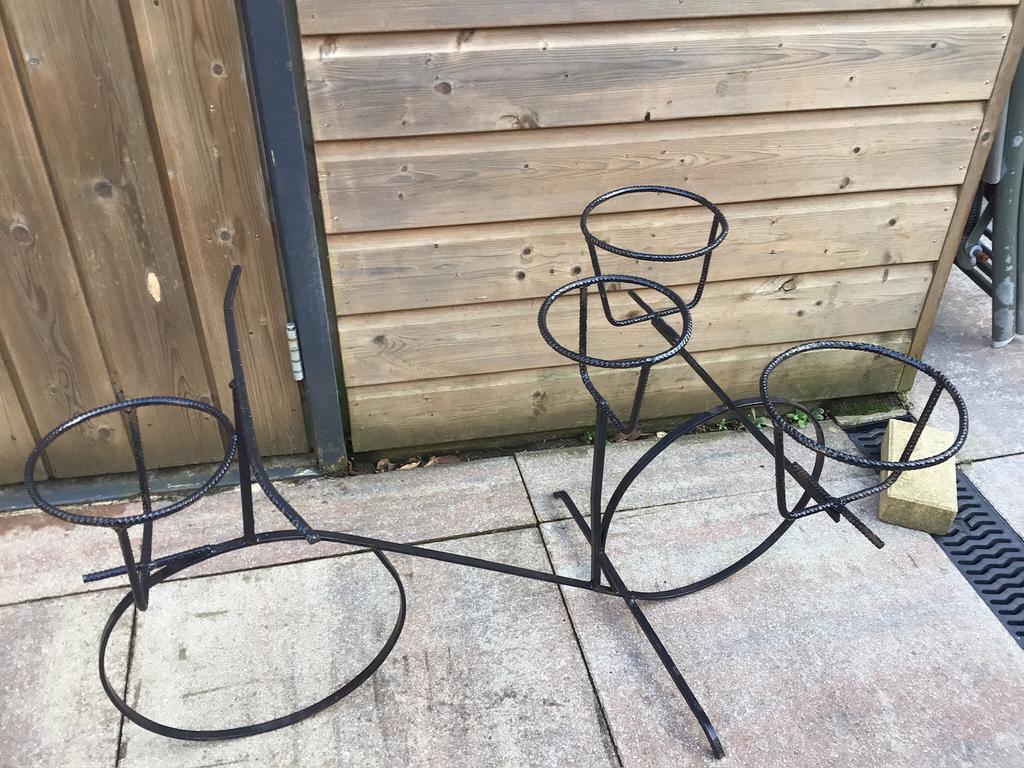 Bloem pot standaar, Tuin en Terras, Ophalen, Nieuw, Rechthoekig, Metaal