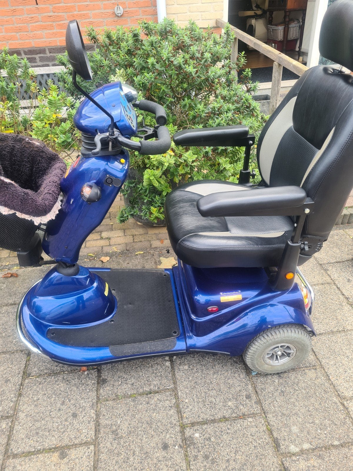 nog  perfecte scootmobiel  met nieuwe accu's, Diversen, Ophalen, Excel, Zo goed als nieuw, 36 t/m 45 km