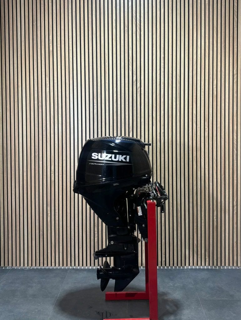 Suzuki 30 PK EFI buitenboordmotor