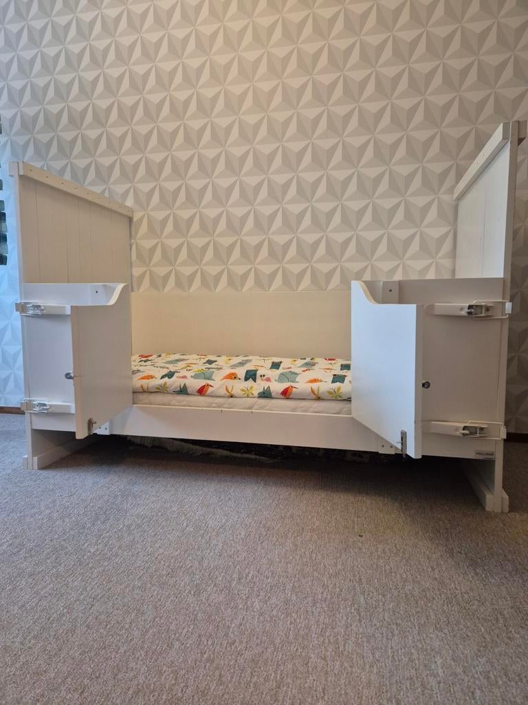 Houten kinderbed, Ophalen of Verzenden