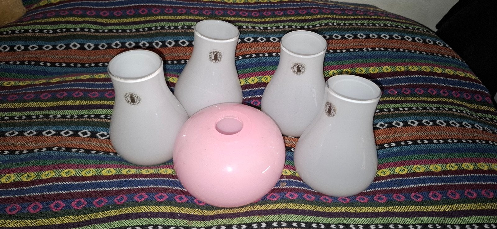 Vaasjes 5 stuks van Barbo Wesslander en Pia Amsell, Huis en Inrichting, Woonaccessoires | Vazen, Wit, Ophalen of Verzenden, Minder dan 50 cm