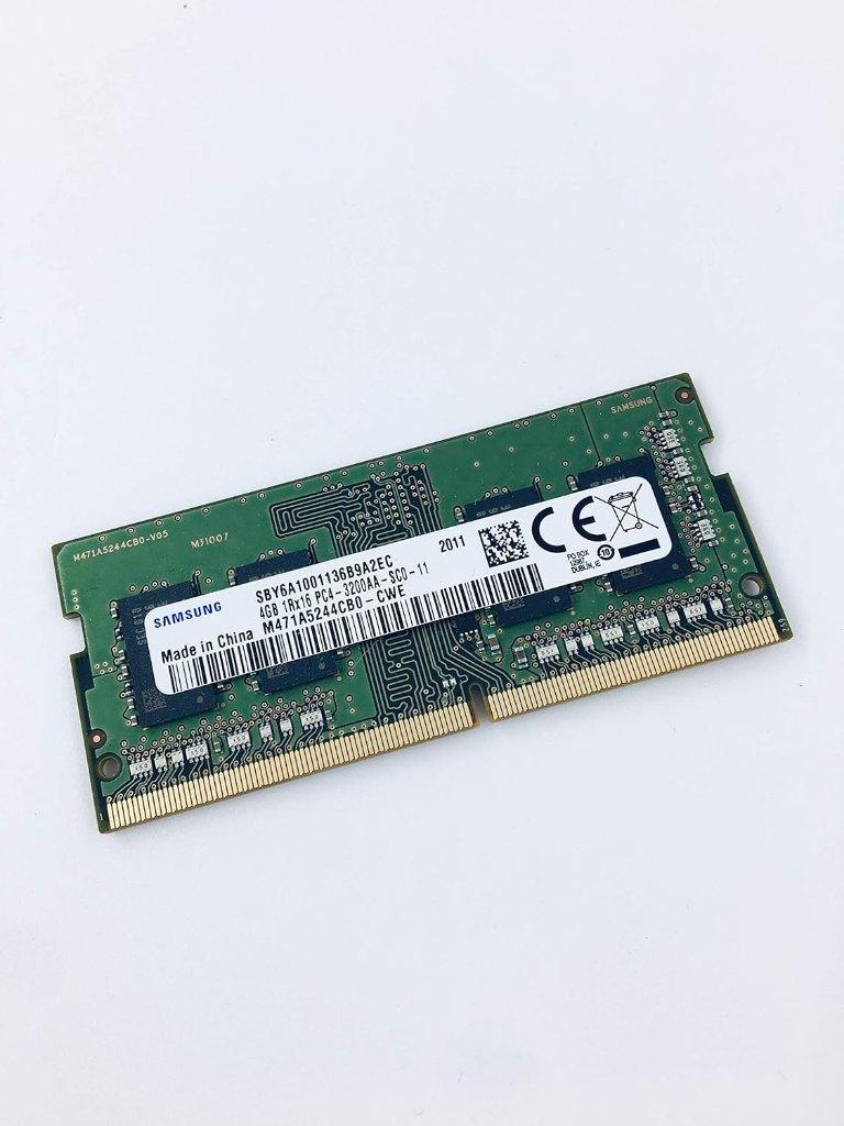 Samsung 4GB DDR4 laptop werkgeheugen RAM SO-DIMM, Computers en Software, RAM geheugen, DDR4, Ophalen of Verzenden, Zo goed als nieuw