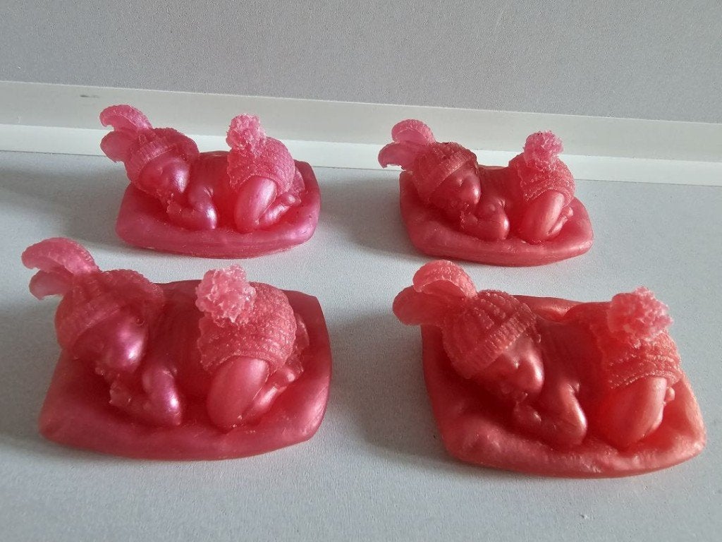4 beeldjes van een slapende baby in een roze kleur, Ophalen of Verzenden, Nieuw, Kraamcadeau