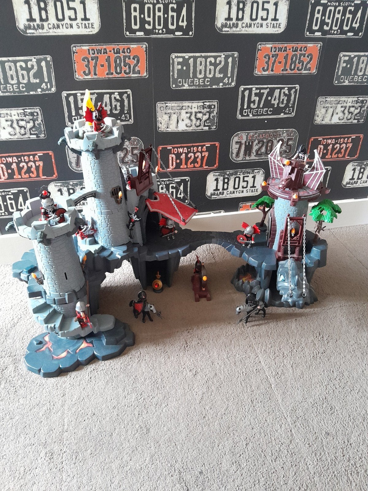 playmobil zwarte drakenburcht 4835/groene draken toren 4836, Complete set, Ophalen of Verzenden, Zo goed als nieuw, Kasteel/Fort