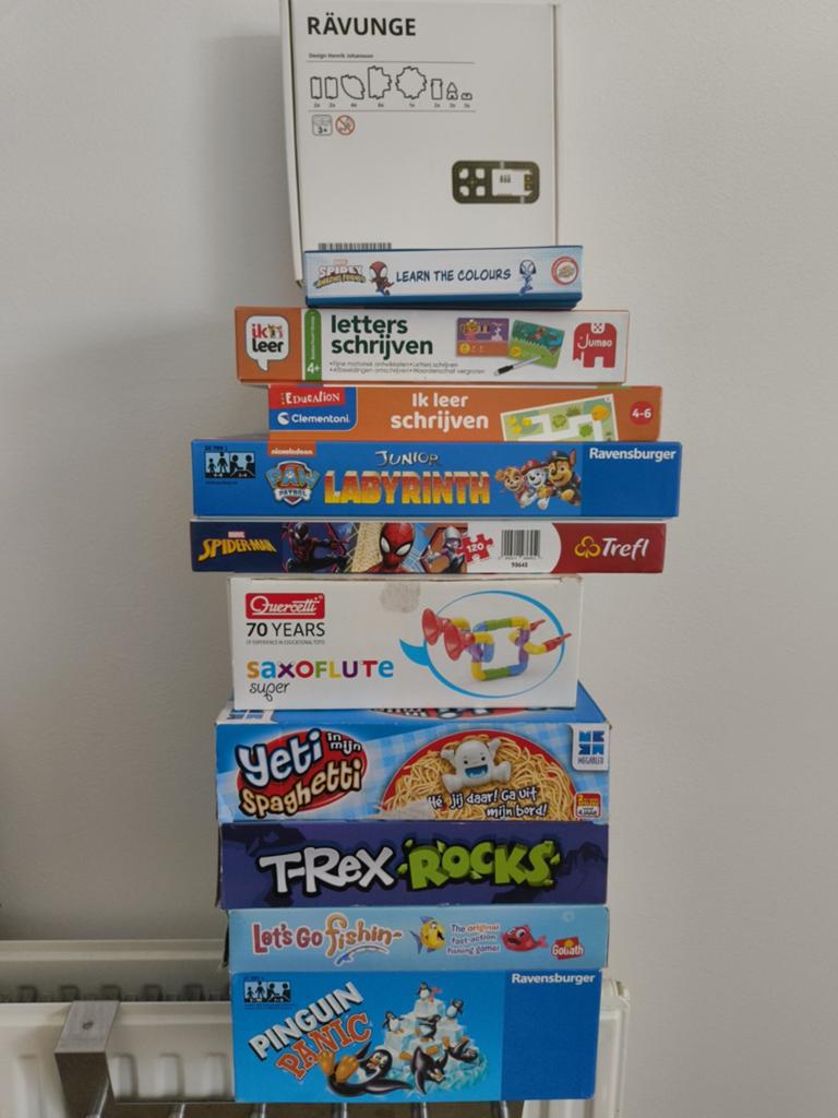 Various boardgames and learning materials, Ophalen of Verzenden, Zo goed als nieuw
