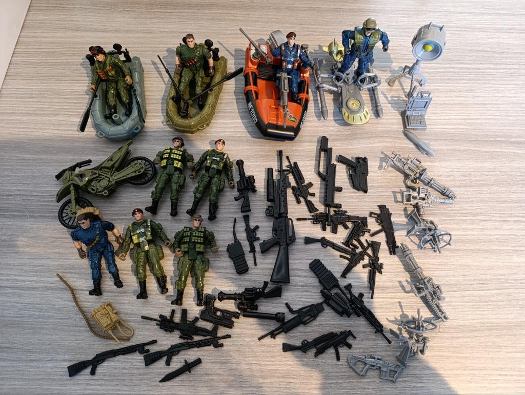 Leger Poppetjes met accessoires, soldaten, Kinderen en Baby's, Speelgoed | Actiefiguren, Gebruikt, Niet van toepassing, Niet van toepassing