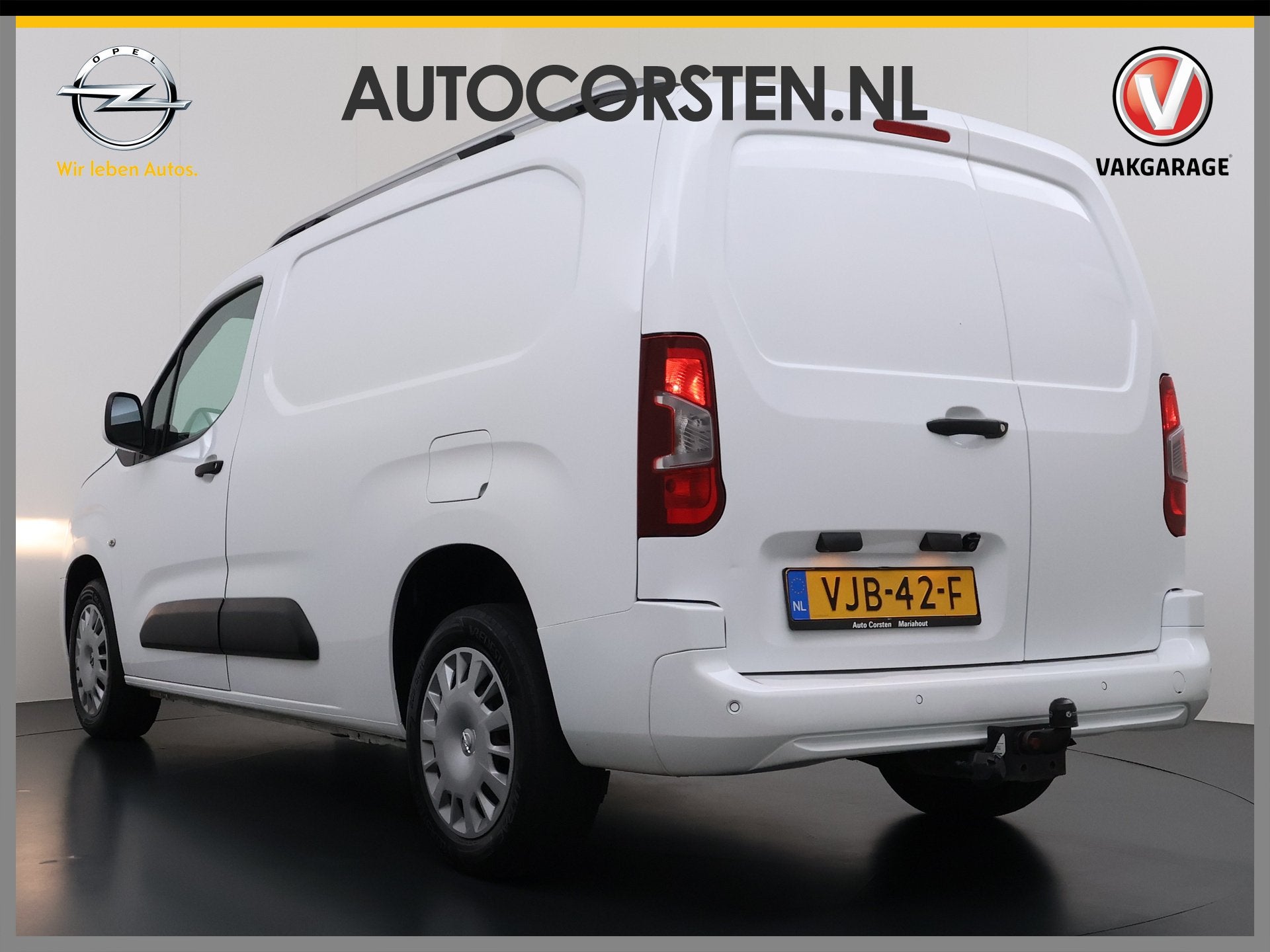 Opel Combo D 131PK L2H1 Navi Camera Trekhaak Euro 6 Dakrails, Voorwielaandrijving, Stof, Gebruikt, 4 cilinders