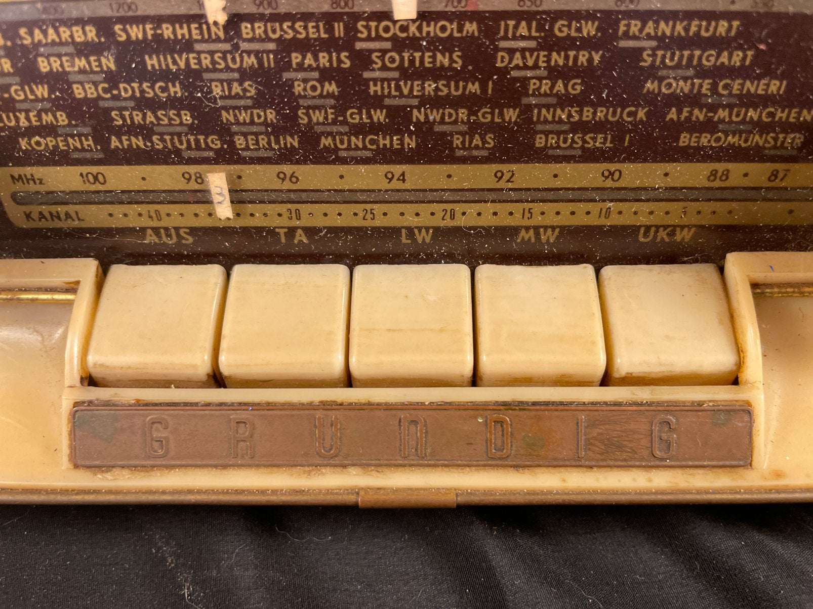 Grundig radio, Ophalen of Verzenden