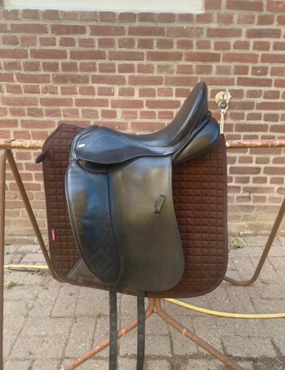 Kentaur dressuurzadel, Dieren en Toebehoren, Paarden en Pony's | Zadels, Ophalen, L (17.5 inch), Gebruikt, Dressuur