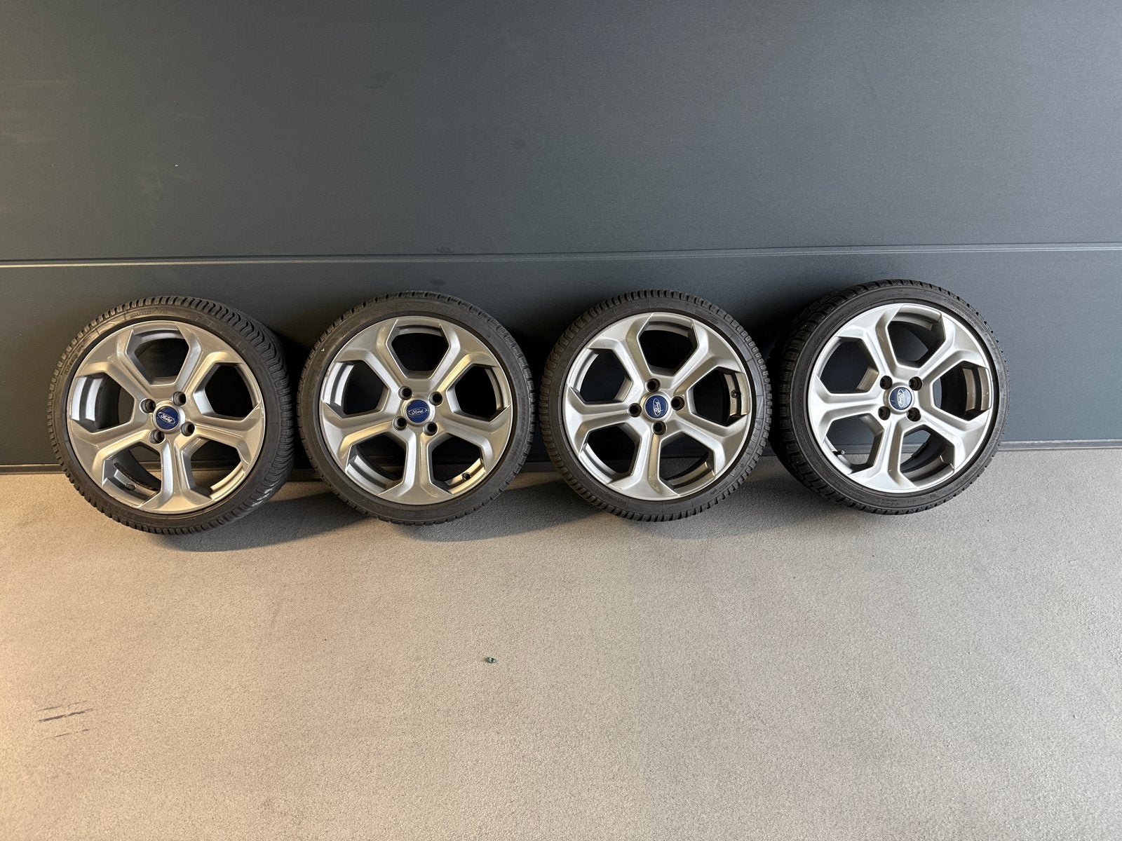 Originele velgen Ford Fiesta ST-2- met winterband 205/40R17, Ophalen, Gebruikt, Banden en Velgen, 17 inch