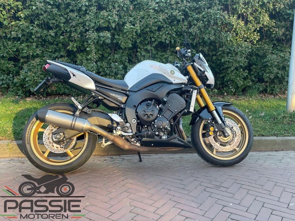 YAMAHA FZ 8 (bj 2013), 4 cilinders, Motorrijbewijs A, Bedrijf, Onbekend
