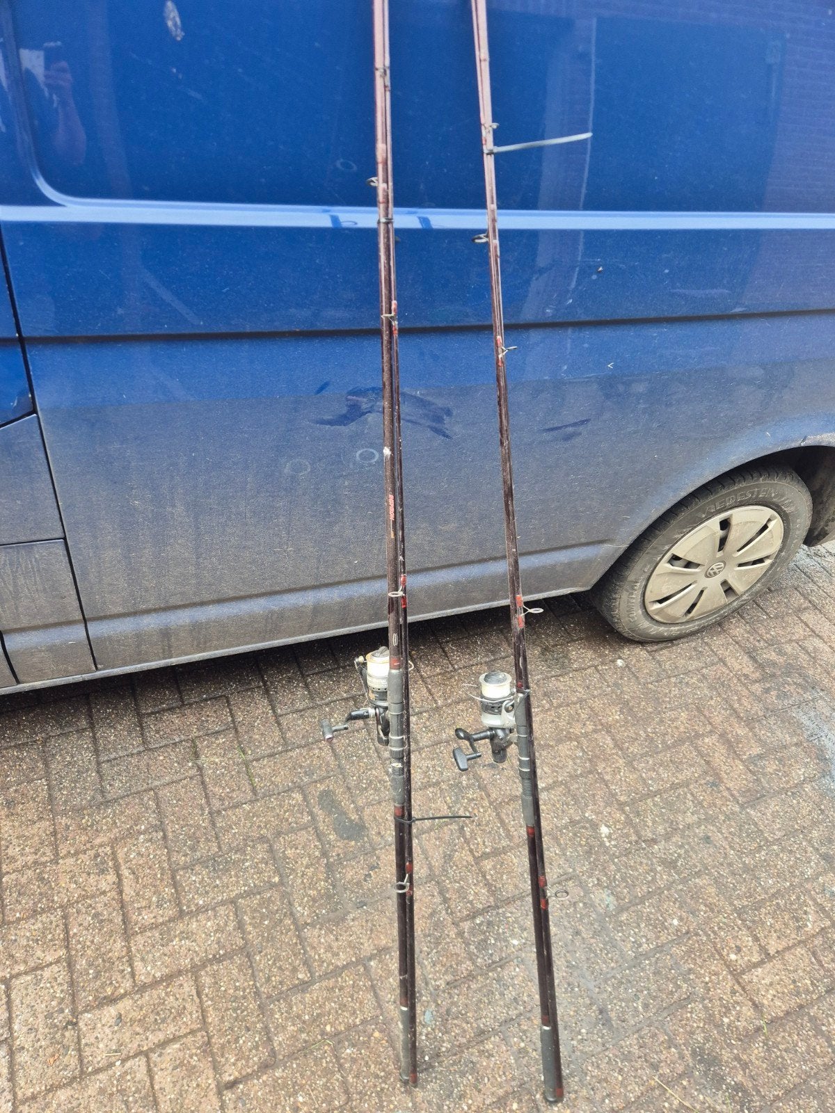 Set van 2 vishengels met molens, Watersport en Boten, Hengelsport | Algemeen, Ophalen of Verzenden, Gebruikt, Complete hengel
