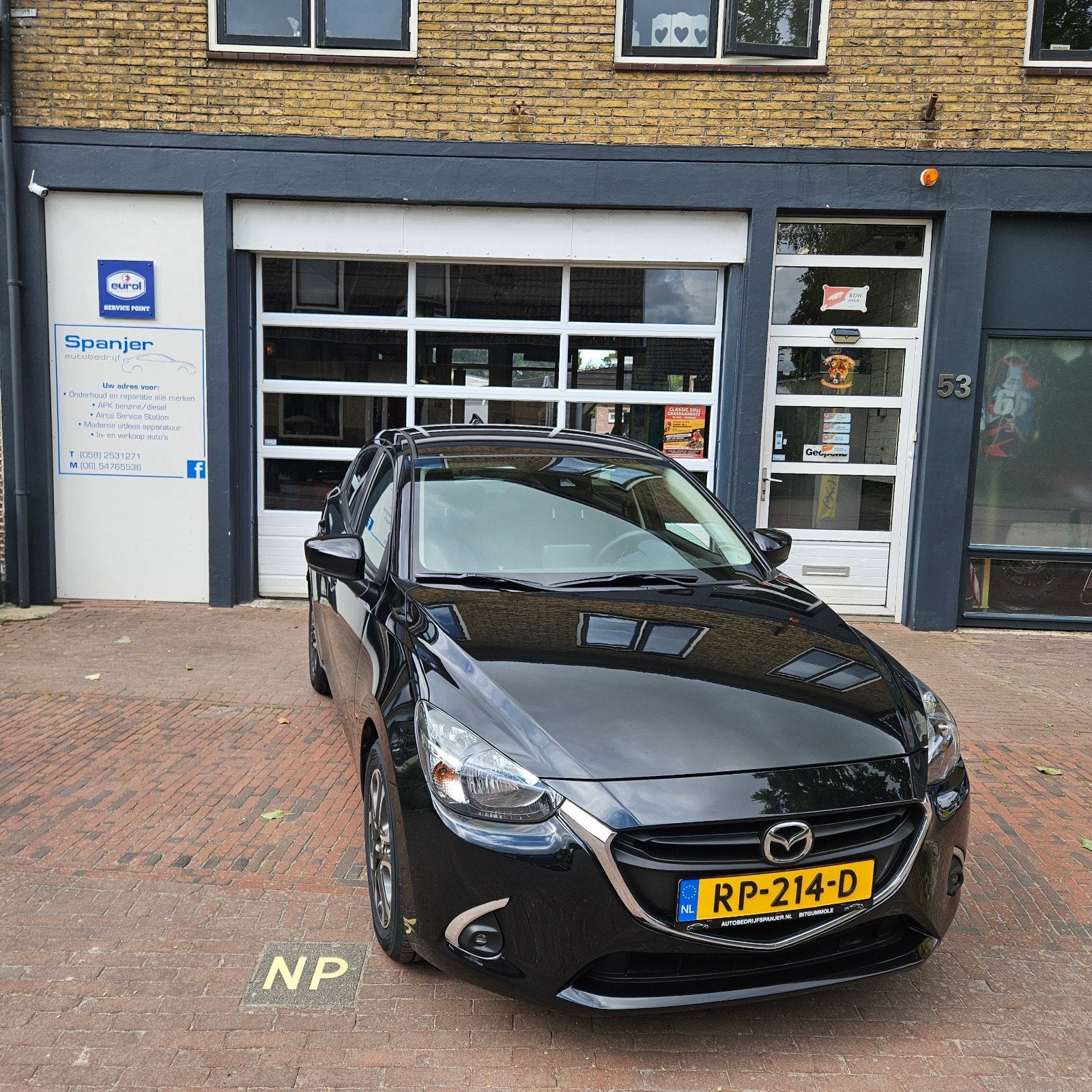 Mazda 2 1.5 Skyactiv G-Dynamic 66KW 5DRS 2018 Zwart, Auto's, Mazda, Voorwielaandrijving, Stof, 4 cilinders, Zwart