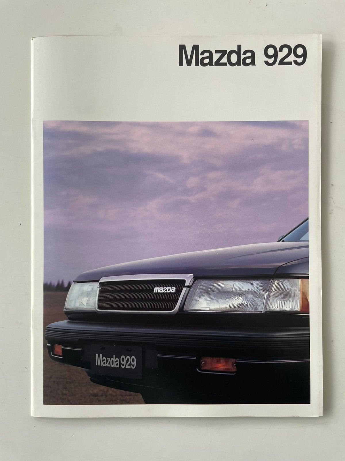 Mazda 929 Brochure - Augustus 1990, Ophalen of Verzenden, Gelezen, Mazda