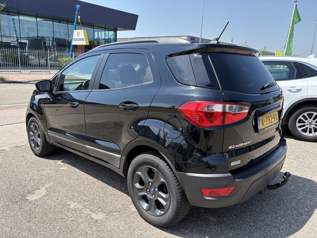 Ford EcoSport 1.0 EcoBoost Titanium | Trekhaak, Auto's, Voorwielaandrijving, Gebruikt, Ecosport, Zwart