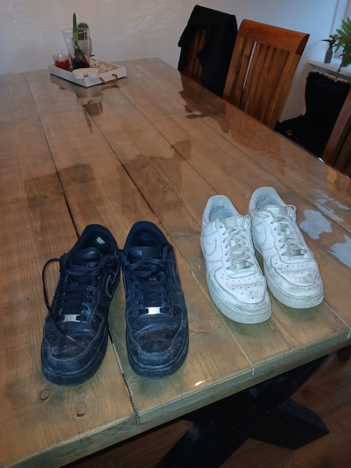 gratis gebruikte Nike sneackers maat 40 en maat 40,5, Ophalen of Verzenden, Gedragen