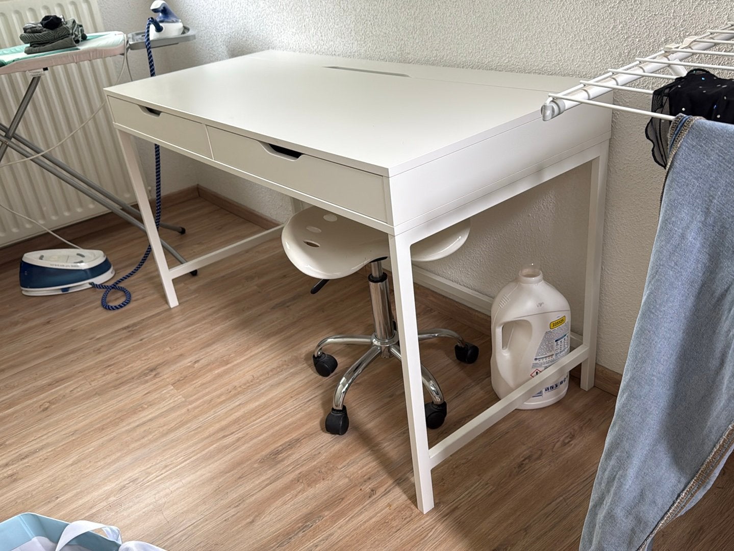 Bureau Alex 132 x 60, Huis en Inrichting, Bureaus, Ophalen, Zo goed als nieuw