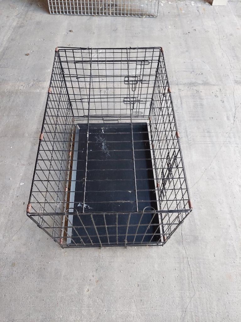 Bench voor hond (kan ook voor de kat), Dieren en Toebehoren, Hondenbenches, Zo goed als nieuw, Ophalen of Verzenden
