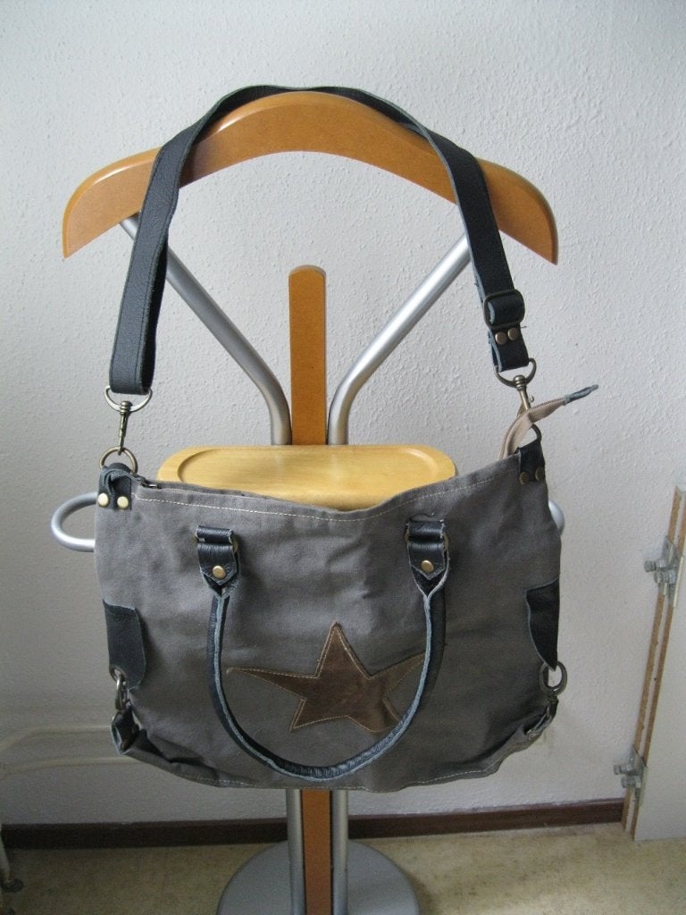 1 schoudertas - handtas - shopper 40X42 cm., Ophalen of Verzenden, Zo goed als nieuw, Overige kleuren, Shopper