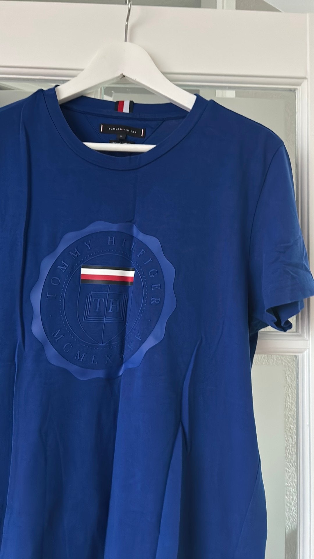 Tommy  tshirt, Ophalen, Zo goed als nieuw