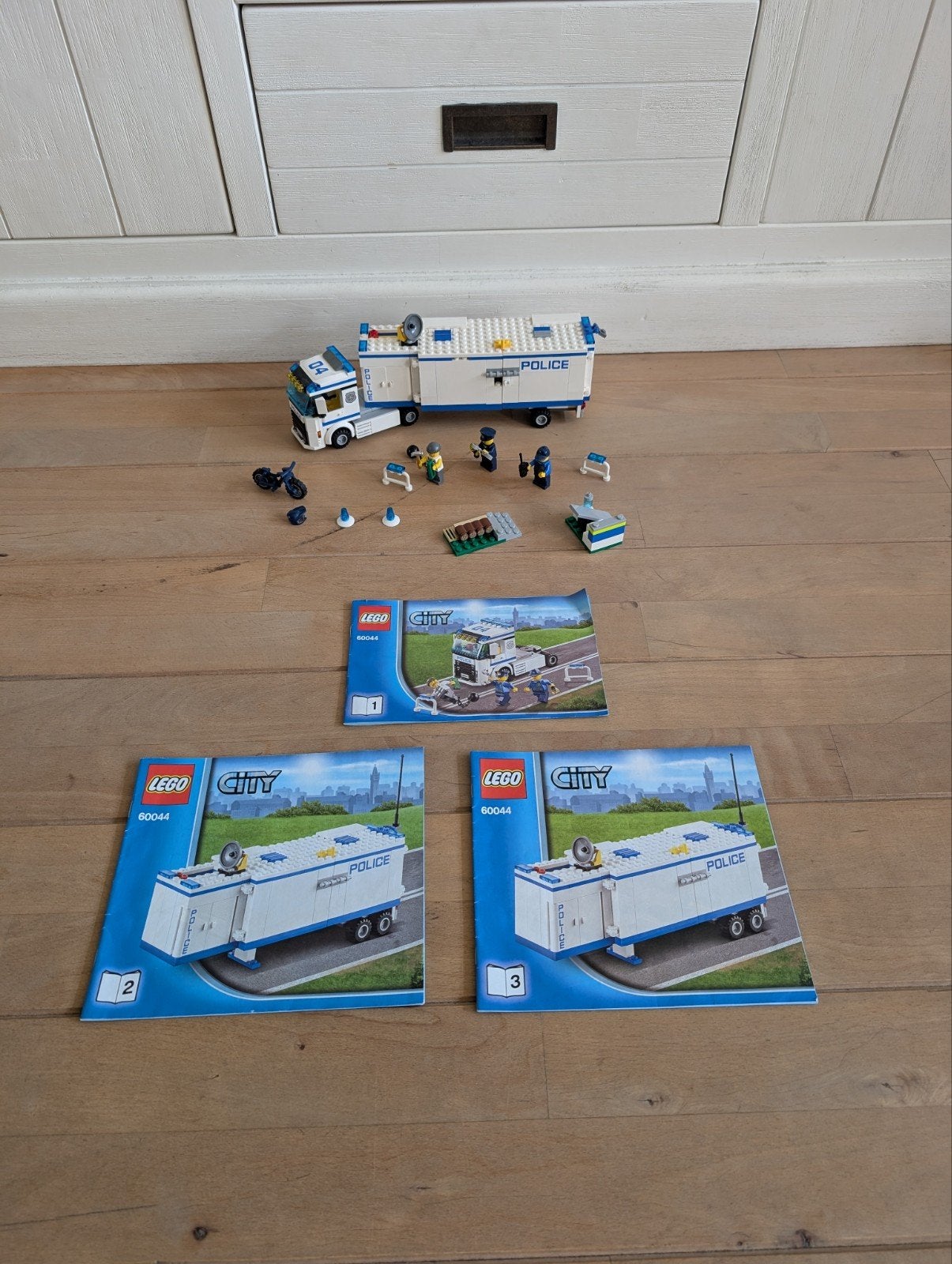 LEGO City Mobiele Commando Eenheid 60044, Ophalen of Verzenden, Zo goed als nieuw, Overige merken