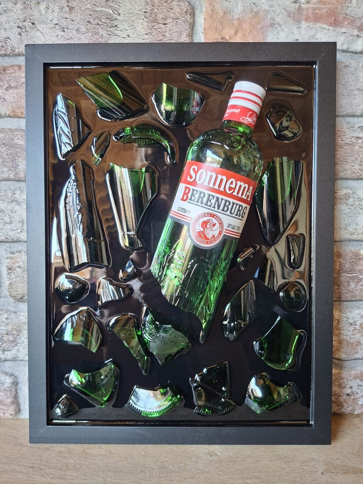 Sonnema Berenburg fles verwerkt in een lijst 43x33 met Epoxy, Huis en Inrichting, Ophalen of Verzenden, Nieuw