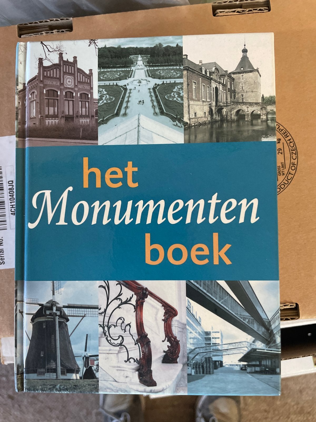 Het Monumentenboek - Nederlandse Architectuur, Boeken, Ophalen of Verzenden, 20e eeuw of later, Zo goed als nieuw