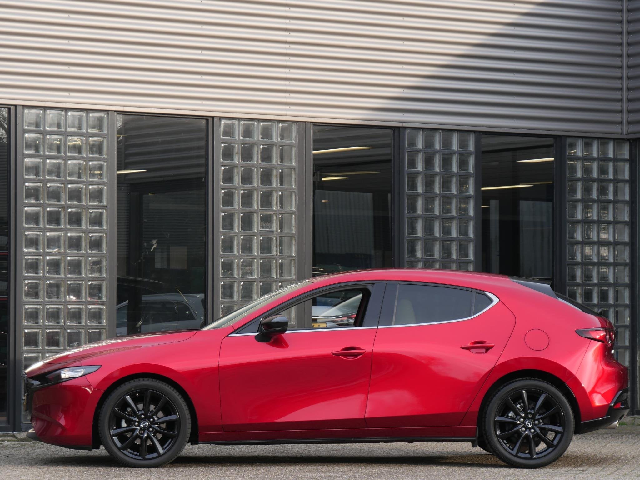 Mazda 3 2.0 150PK SPORTIVE/ LEER/ BOSE/ 18INCH/ NL-AUTO 1STE, Auto's, Mazda, Gebruikt, Euro 6, 150 pk, Handgeschakeld